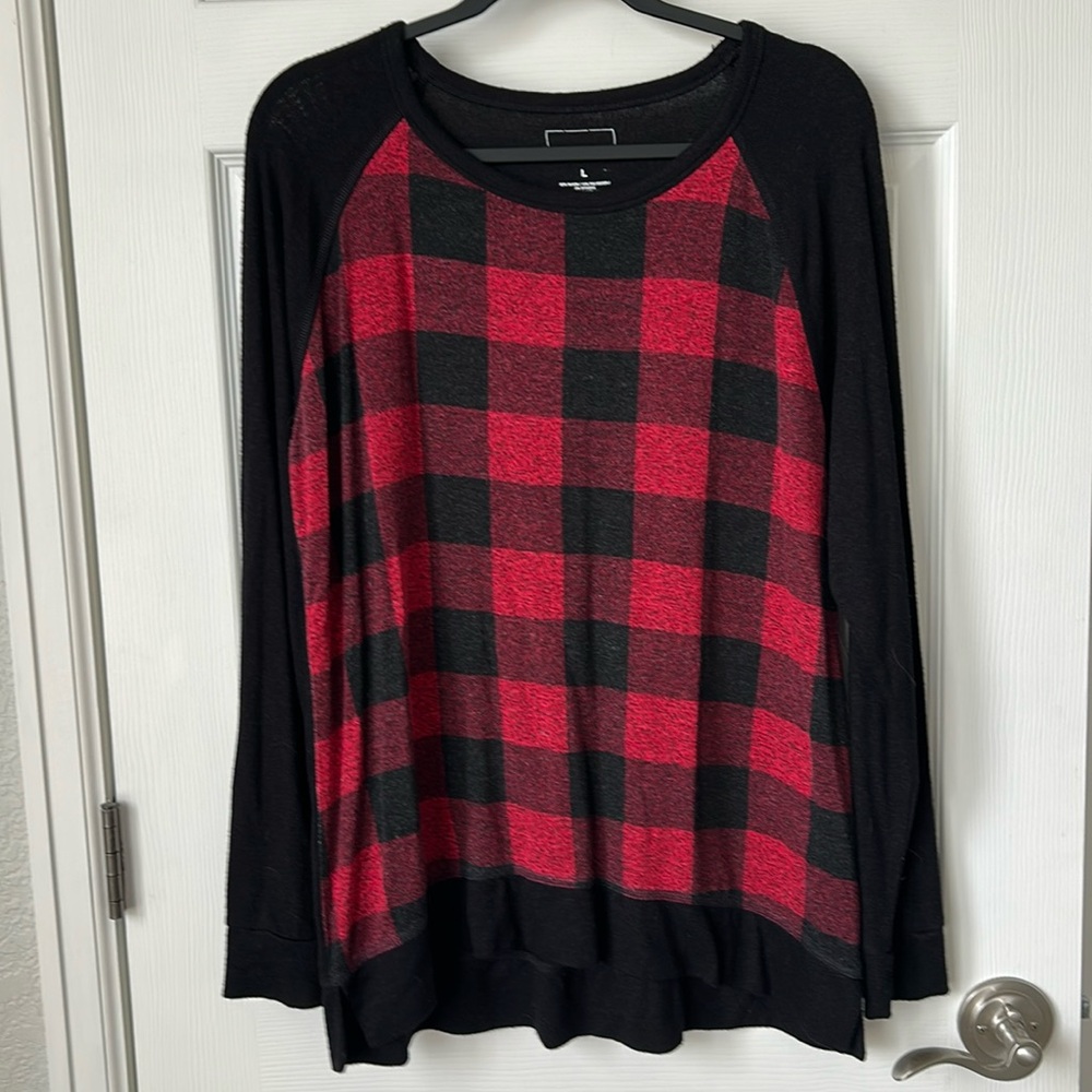 Sonoma buffalo plaid light weight sweater tee l